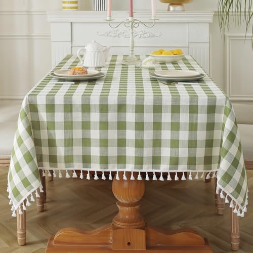 Stylish Checkered Tablecloth with Tassel Edges