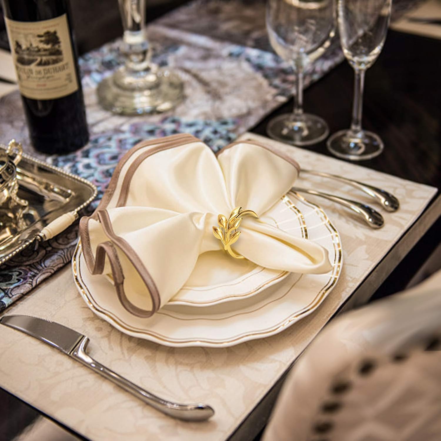 20-Leaf Napkin Rings for Gold-Tone Dining Tables