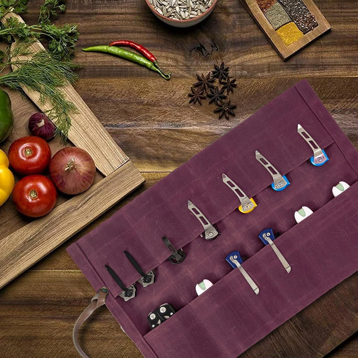 12-Knive Folding Holder for Outdoor Use