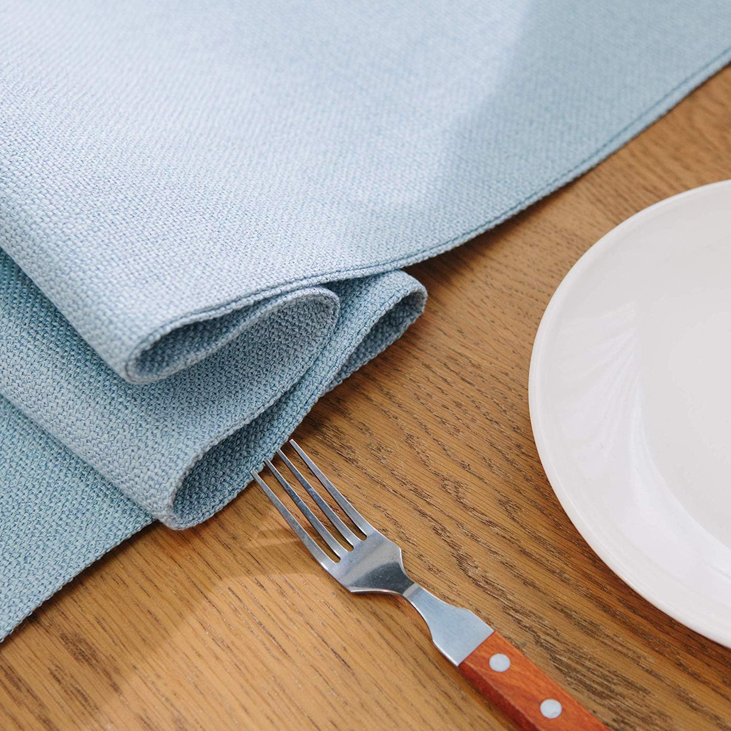 Elegant Heat-Resistant Placemats Set of 4 Soft Faux Linen