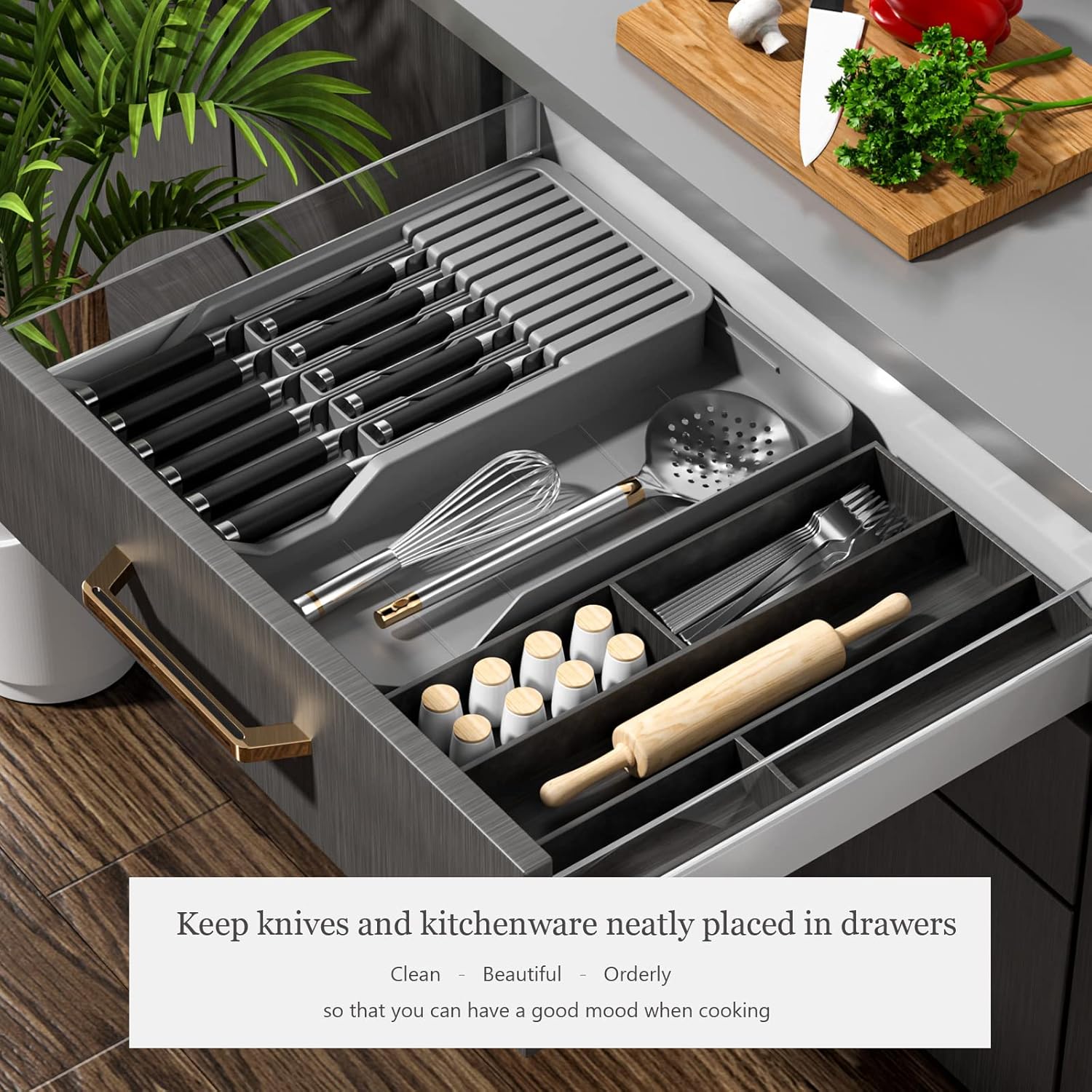 Expandable Multi-Knife Holder