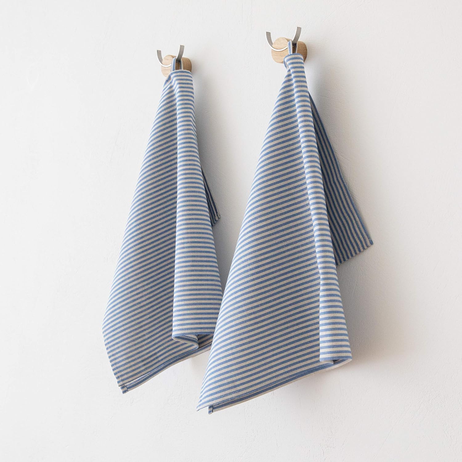 LinenMe Set of 2 Blue Striped Tea Towels